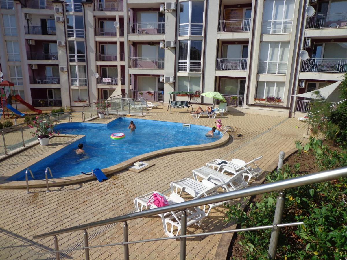 Kavarna Hills Apartments Buitenkant foto