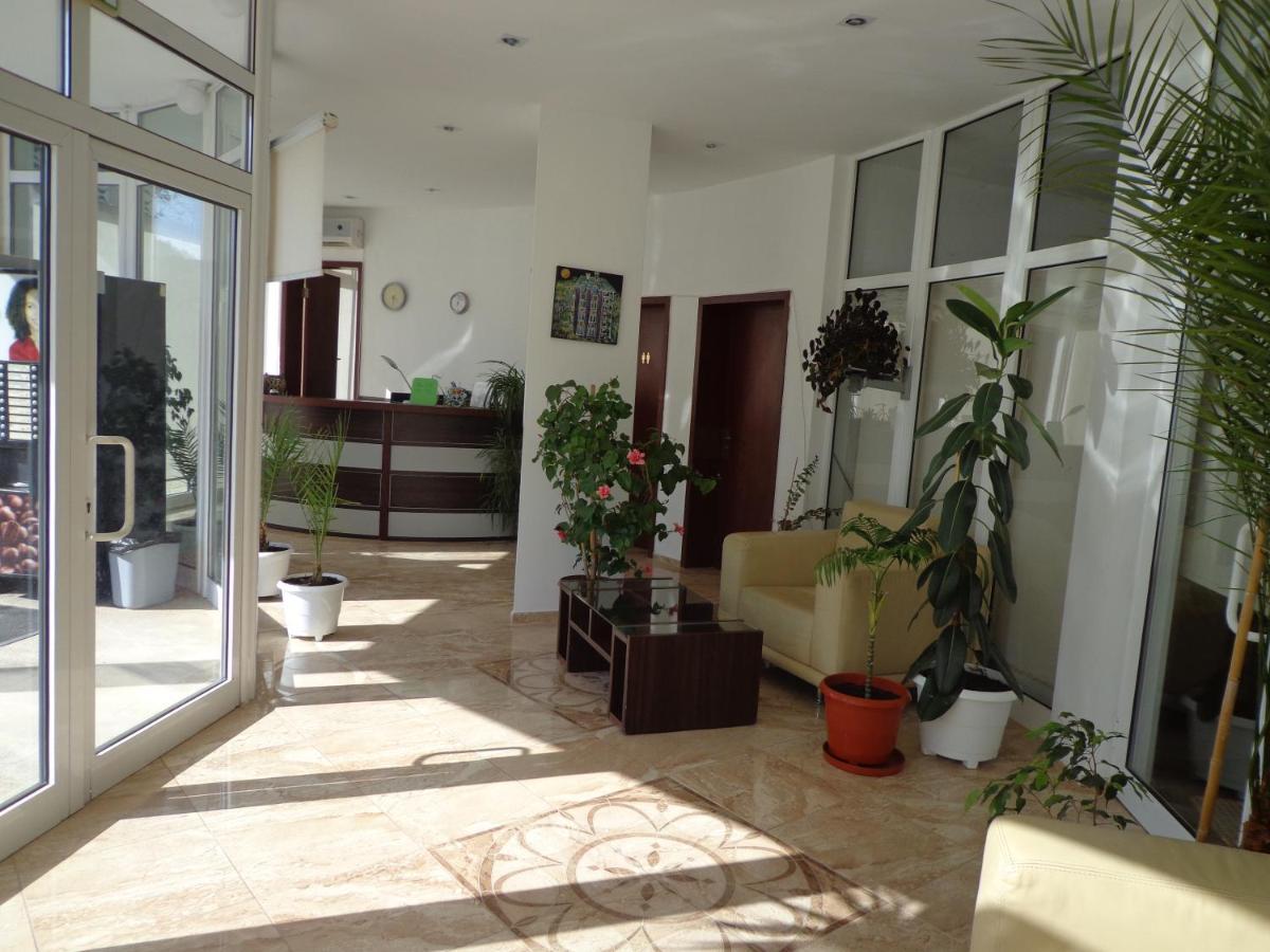 Kavarna Hills Apartments Buitenkant foto
