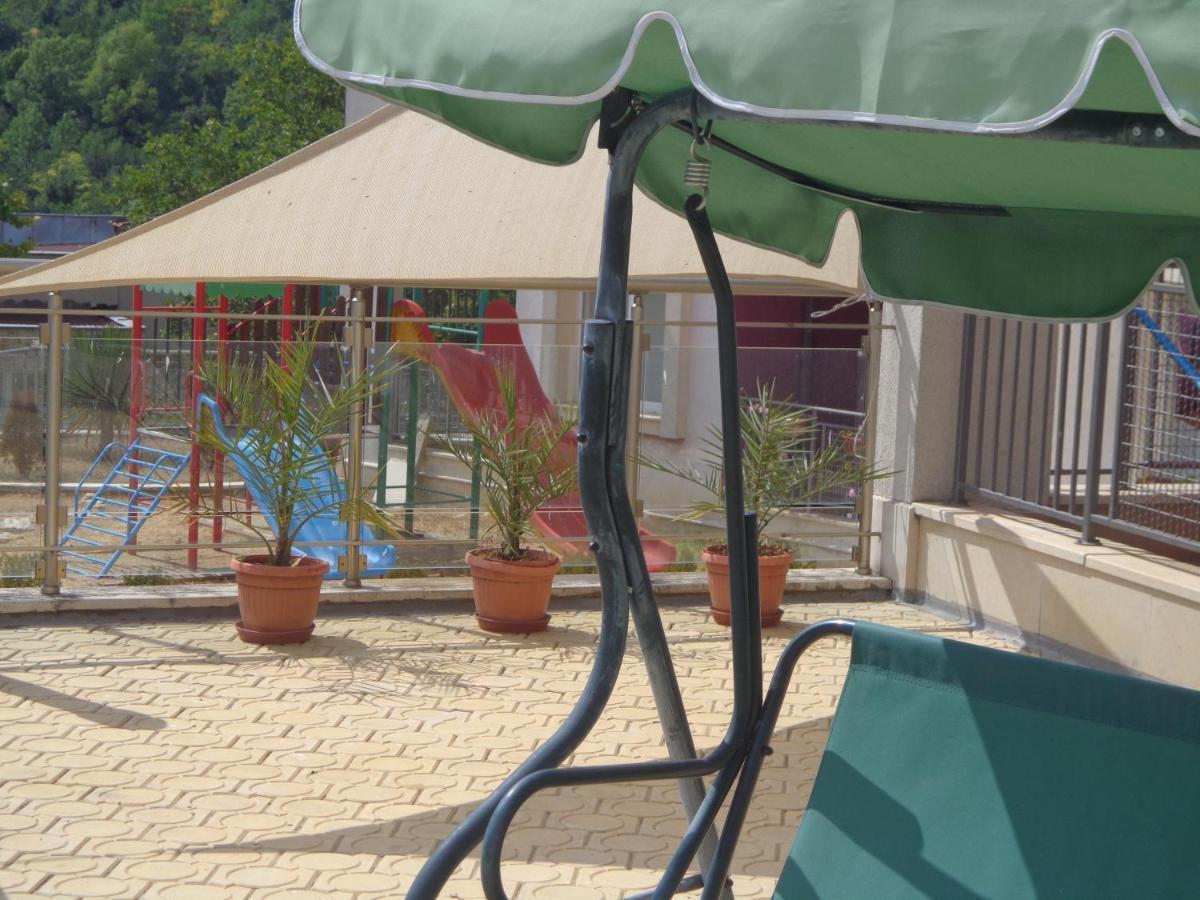 Kavarna Hills Apartments Buitenkant foto