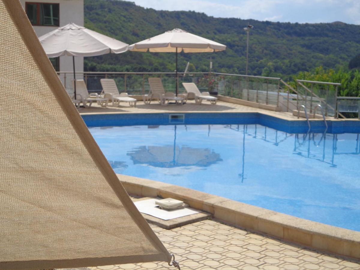 Kavarna Hills Apartments Buitenkant foto