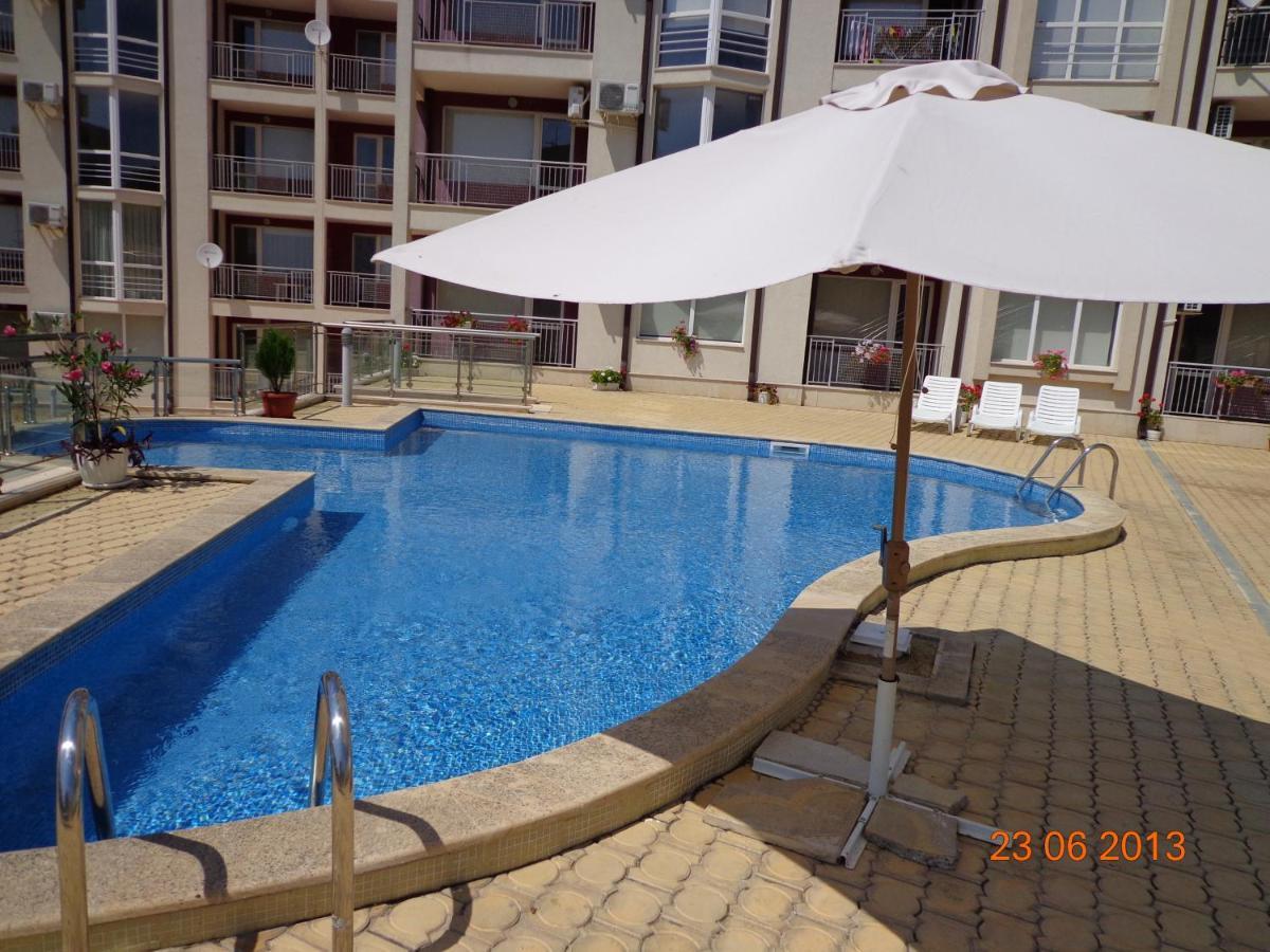 Kavarna Hills Apartments Buitenkant foto
