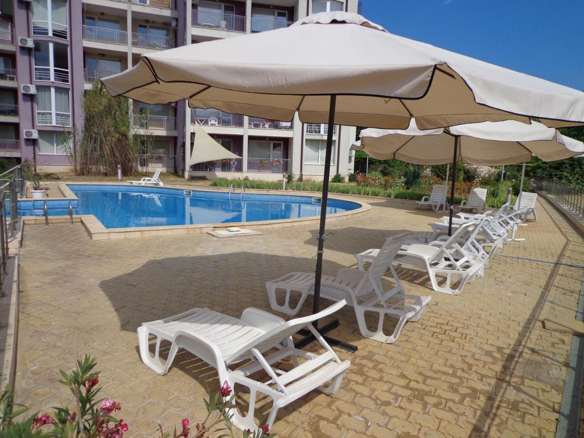 Kavarna Hills Apartments Buitenkant foto