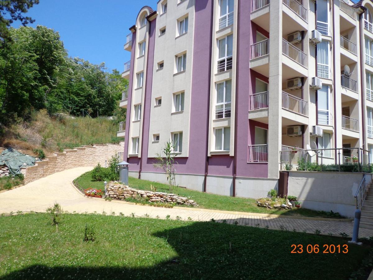 Kavarna Hills Apartments Buitenkant foto