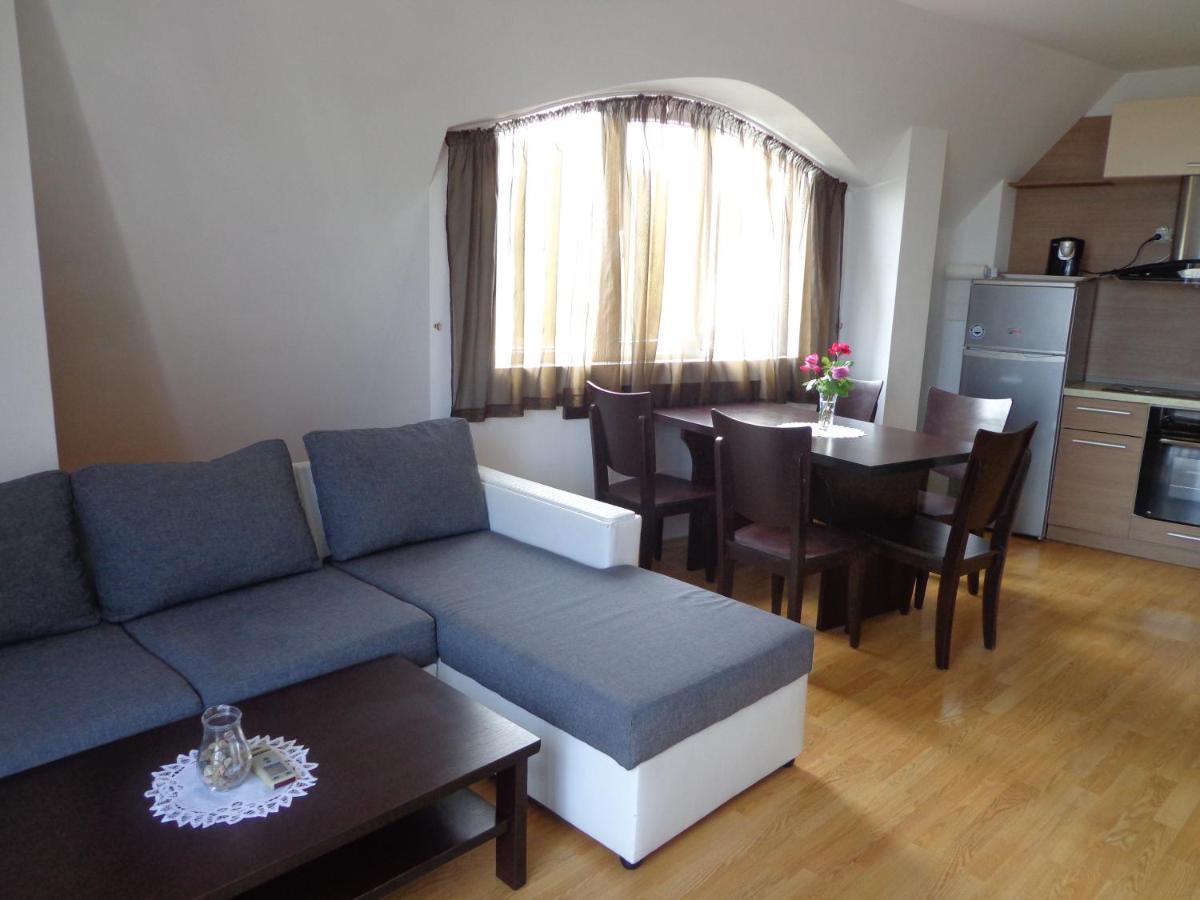 Kavarna Hills Apartments Buitenkant foto